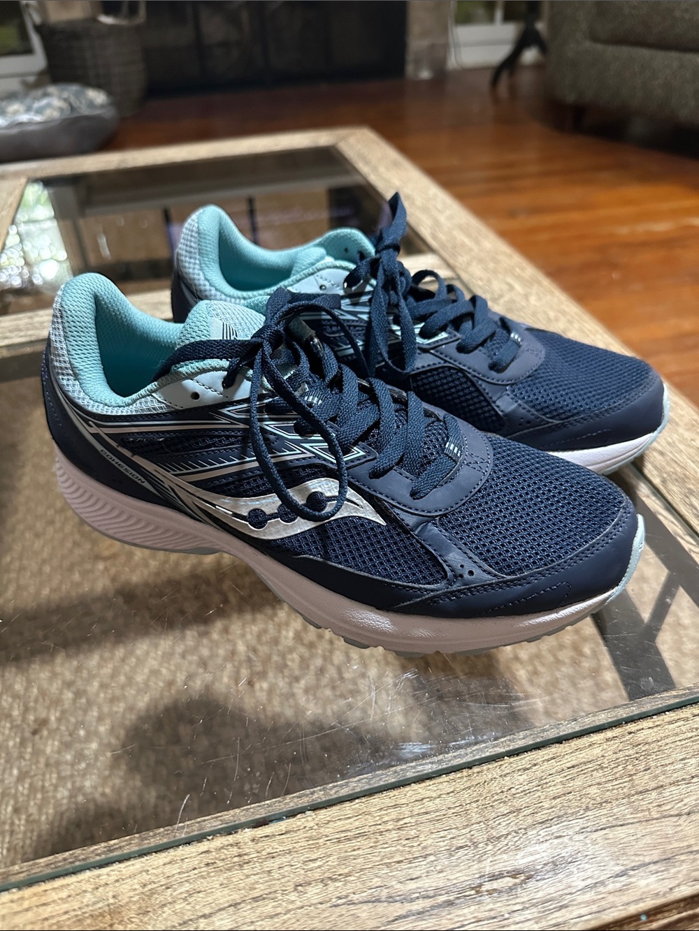 Saucony Women's Navy & Teal Athletic Running Shoes